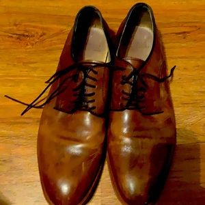 Stylish designer lace ups